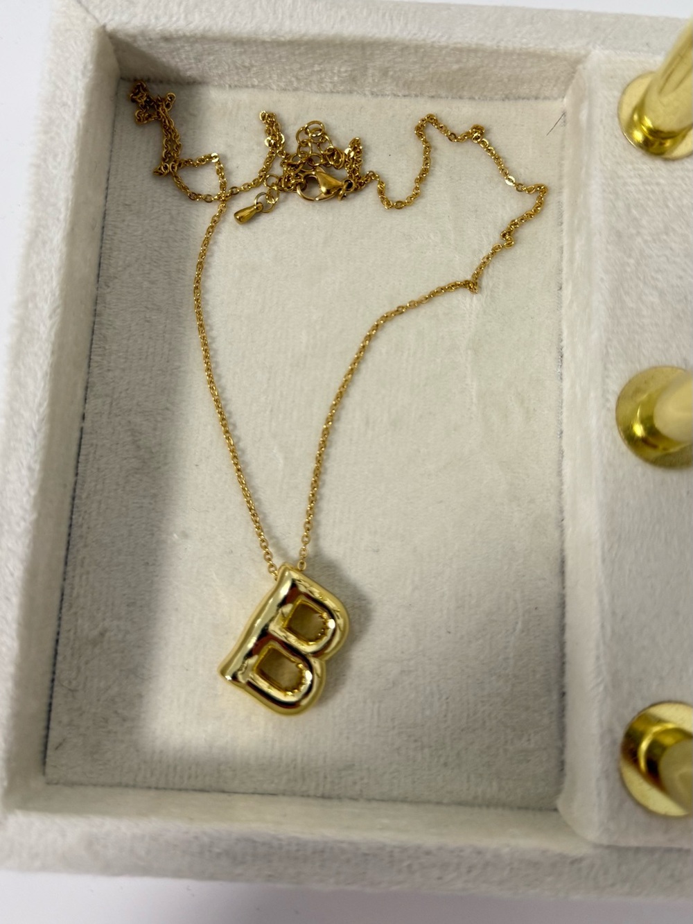 Gold Letter B Pendant Necklace